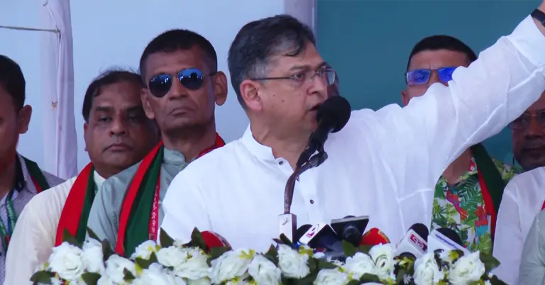 কুমিল্লার সম্মেলনে সালাহউদ্দিন আহমেদ